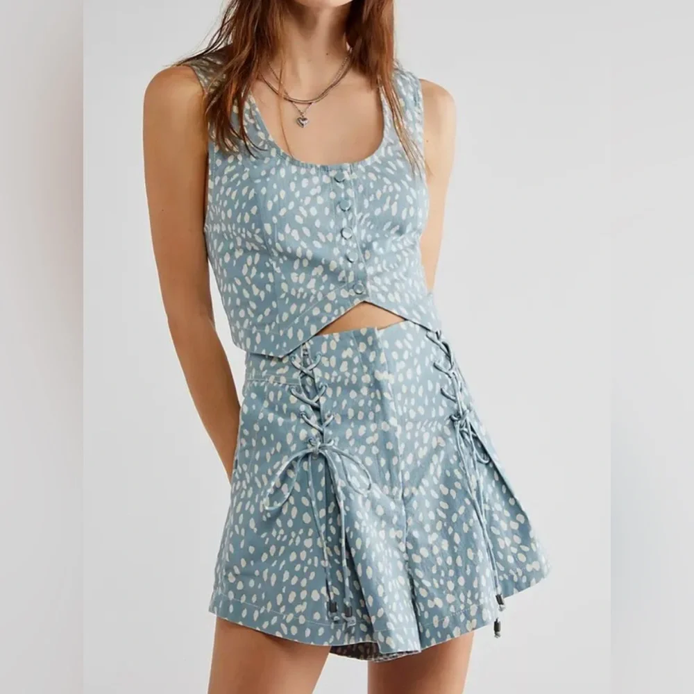 NWOT Free People Bennett Lace Up Tie Dot Shorts Cloud Blue White - Picture 1 of 2